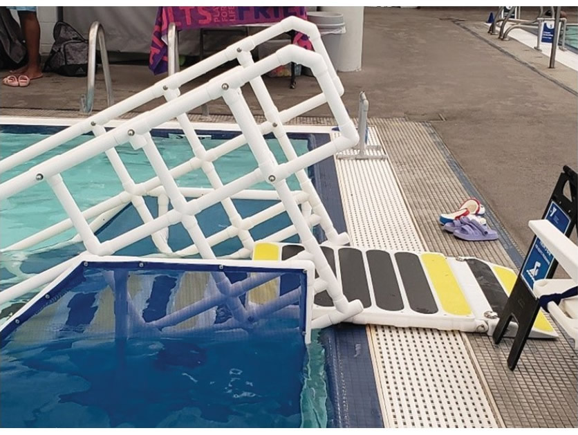 2025 Aquatrek2 ADA steps